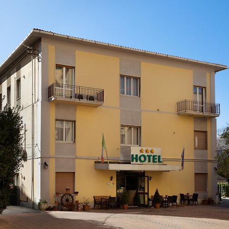 Parking Hotel Giardino Livorno Exteriör bild